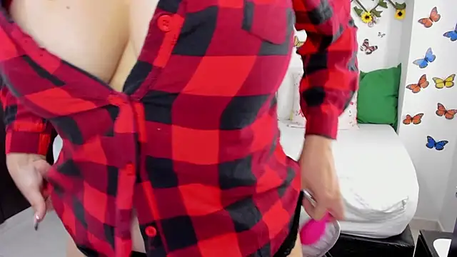 lucy007  online show from January 18, 9:13 am