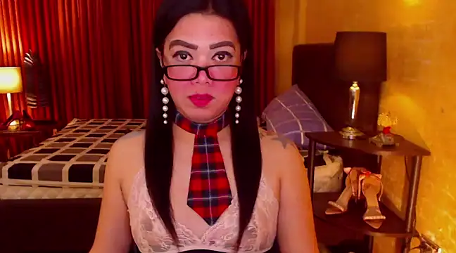 Snapshot of BigCockJewel chatting on January 13, 2:42 pm BigCockJewel online show from January 13, 2:42 pm