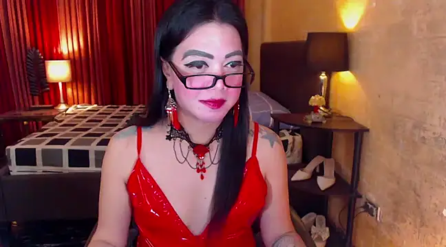 Snapshot of BigCockJewel chatting on February 7, 3:30 pm BigCockJewel online show from February 7, 3:30 pm