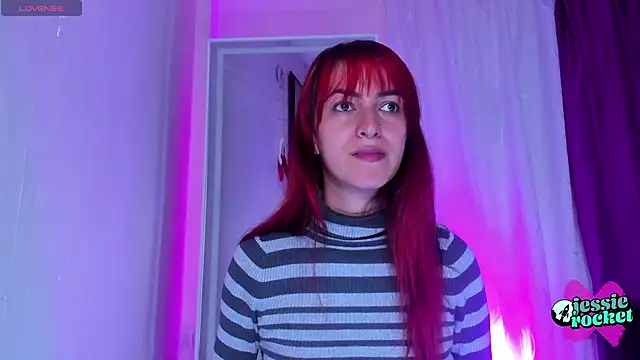 jessierocketx online show from October 23, 2:38 pm