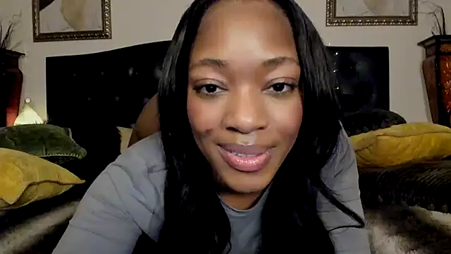 nicolesolace online show from December 9, 5:07 am