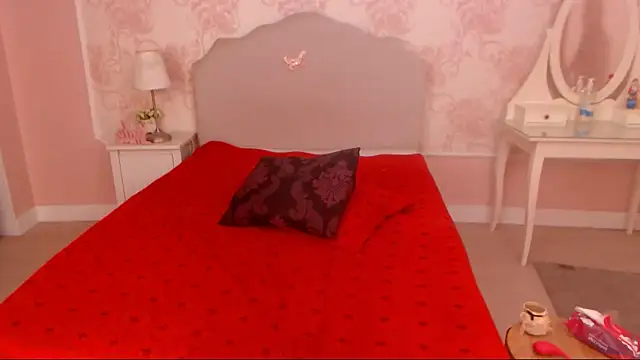 LadyAlana online show from December 28, 1:29 am