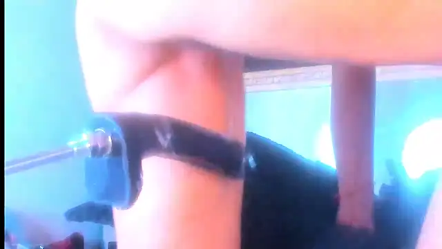  thamara25 online show from March 14, 1:59 am