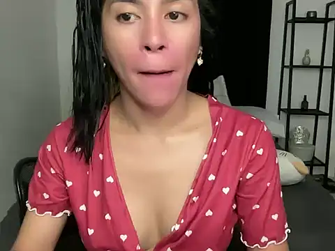 your bianca69 online show from January 11, 9:57 am