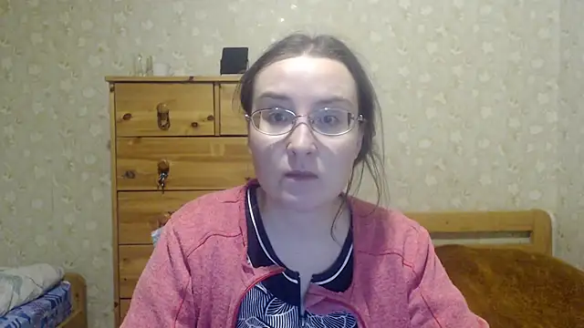 Snapshot of Smart_Rose chatting on February 5, 5:53 pm Smart Rose online show from February 5, 5:53 pm