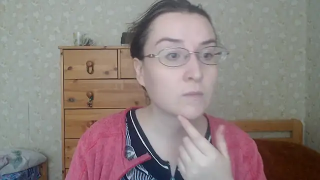 Snapshot of Smart_Rose chatting on February 8, 12:17 pm Smart Rose online show from February 8, 12:17 pm