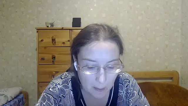 Snapshot of Smart_Rose chatting on February 12, 8:40 pm Smart Rose online show from February 12, 8:40 pm