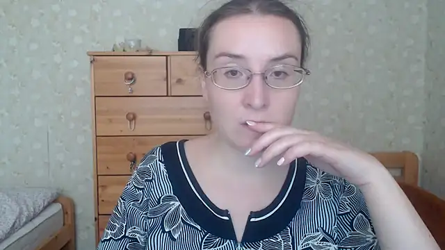 Snapshot of Smart_Rose chatting on March 2, 11:39 am Smart Rose online show from March 2, 11:39 am