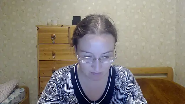 Snapshot of Smart_Rose chatting on March 3, 4:46 pm Smart Rose online show from March 3, 4:46 pm