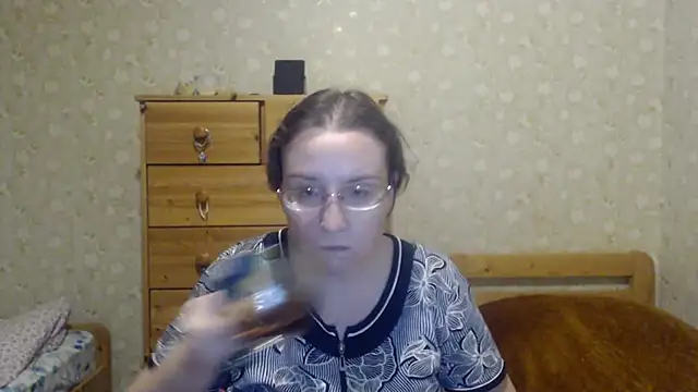 Snapshot of Smart_Rose chatting on March 3, 7:49 pm Smart Rose online show from March 3, 7:49 pm