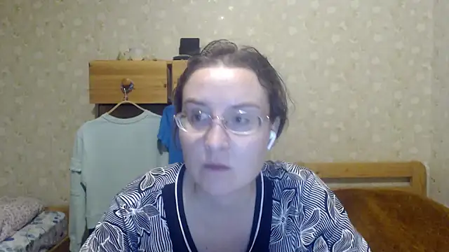 Snapshot of Smart_Rose chatting on March 4, 7:22 pm Smart Rose online show from March 4, 7:22 pm