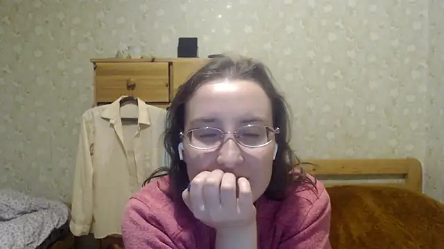 Snapshot of Smart_Rose chatting on March 5, 9:59 pm Smart Rose online show from March 5, 9:59 pm