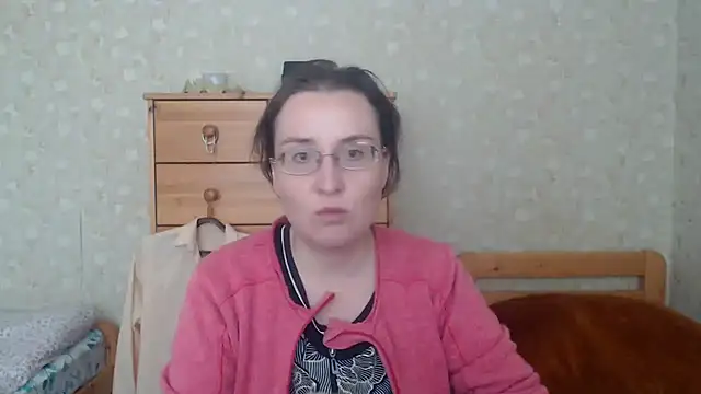 Snapshot of Smart_Rose chatting on March 6, 11:36 am Smart Rose online show from March 6, 11:36 am