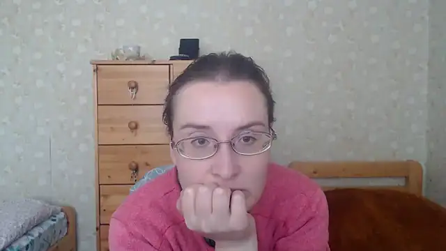 Snapshot of Smart_Rose chatting on March 15, 12:24 pm Smart Rose online show from March 15, 12:24 pm