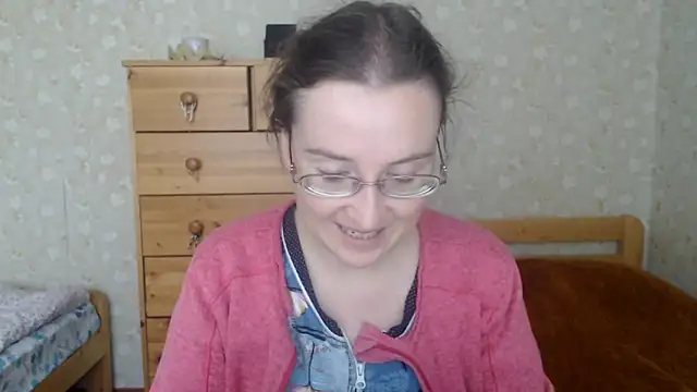 Snapshot of Smart_Rose chatting on March 17, 1:50 pm Smart Rose online show from March 17, 1:50 pm