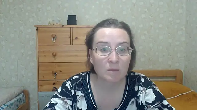 Snapshot of Smart_Rose chatting on September 16, 2:18 pm Smart Rose online show from September 16, 2:18 pm