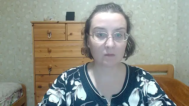 Snapshot of Smart_Rose chatting on October 6, 2:47 pm Smart Rose online show from October 6, 2:47 pm