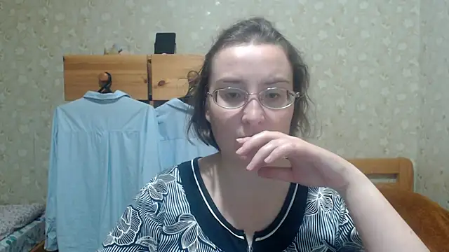 Snapshot of Smart_Rose chatting on October 10, 7:57 pm Smart Rose online show from October 10, 7:57 pm