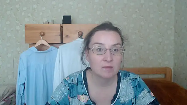 Snapshot of Smart_Rose chatting on October 31, 10:38 am Smart Rose online show from October 31, 10:38 am