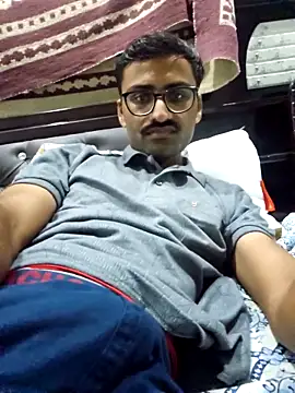 krishna8035 online show from September 21, 6:42 pm