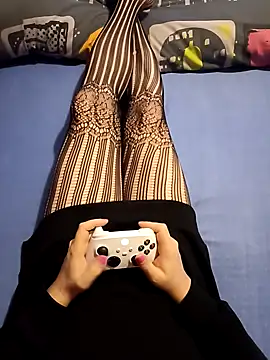 Snapshot of JulietteMaitresse chatting on January 21, 5:41 pm JulietteMaitresse online show from January 21, 5:41 pm