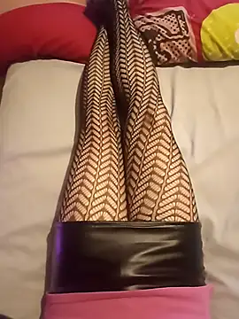 Snapshot of JulietteMaitresse chatting on October 22, 8:41 pm JulietteMaitresse online show from October 22, 8:41 pm