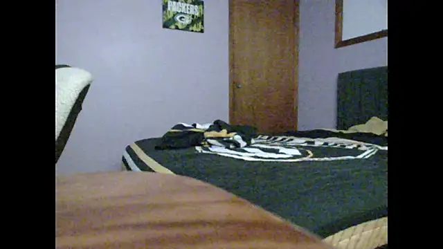 Snapshot of bam420bam chatting on December 22, 5:01 am bam420bam online show from December 22, 5:01 am