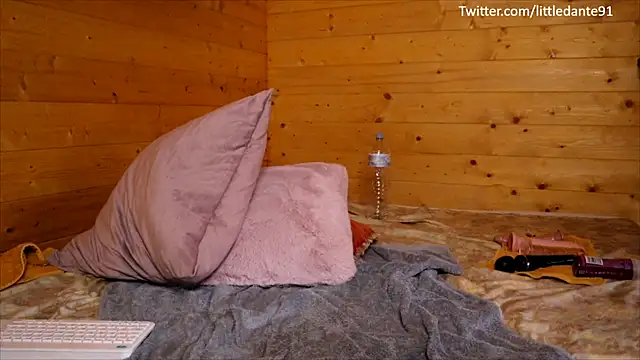 LittleMe97 online show from January 19, 2:38 pm