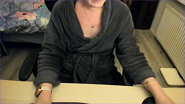 minoesje37 online show from December 17, 8:21 pm