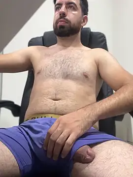 Snapshot of Araujo2020@xh chatting on January 4, 7:13 pm Araujo2020xh online show from January 4, 7:13 pm