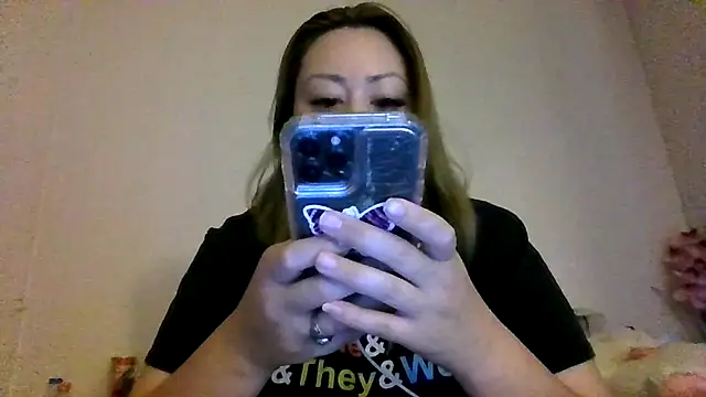 YOUNGFLICKA online show from November 29, 8:12 pm