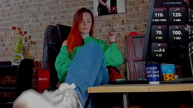 MrsVenus online show from March 17, 6:18 am