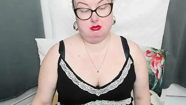 dirtyBonnie online show from March 20, 7:47 am