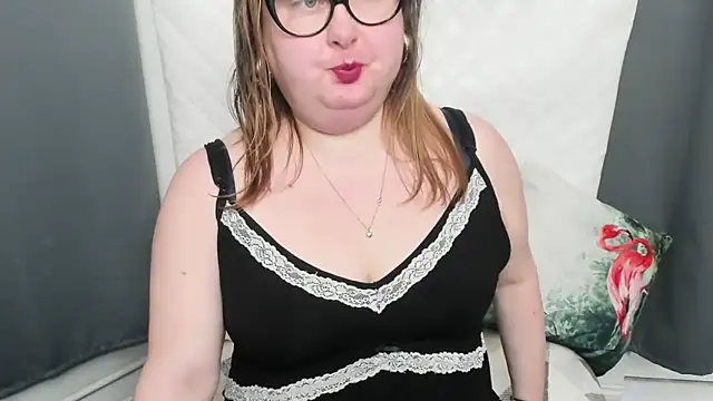 dirtyBonnie online show from March 22, 7:47 am