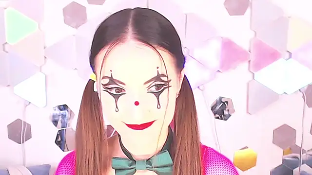 LexiKiss online show from September 25, 3:32 am