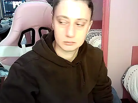 SexyAmanda32 online show from December 22, 10:28 am