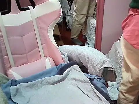 SexyAmanda32 online show from February 27, 10:37 am