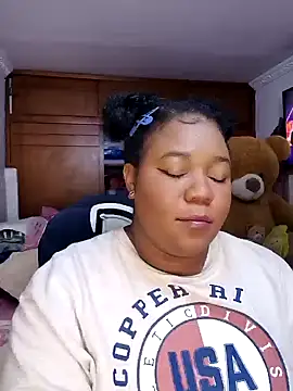 Snapshot of Daddys_girl1 chatting on March 21, 3:01 am Daddys girl1 online show from March 21, 3:01 am