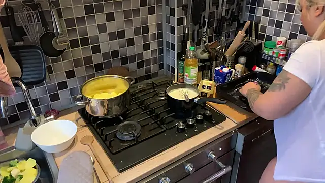 Monageil online show from February 2, 12:13 pm