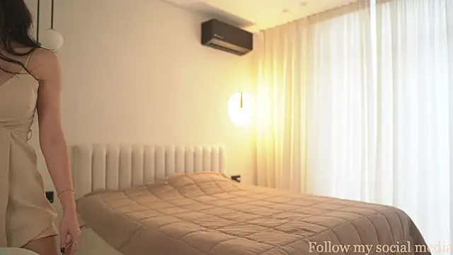 oxxme online show from March 7, 6:13 am