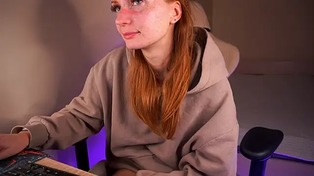 Liuba Fox online show from February 5, 8:46 pm