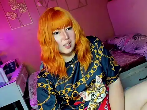 HOTnWILDalice online show from September 10, 1:38 am