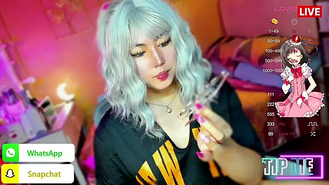 HOTnWILDalice online show from September 24, 1:20 am