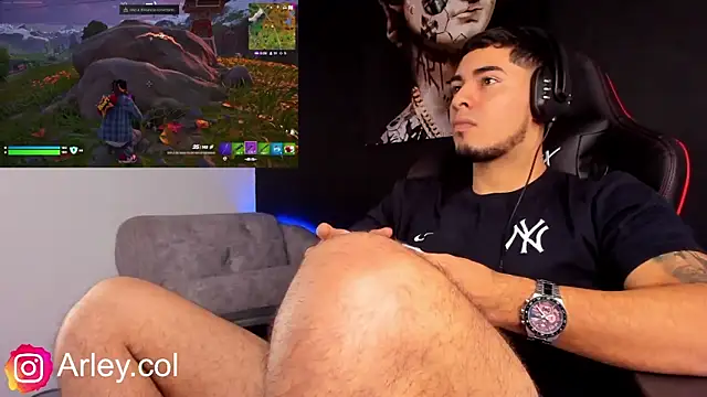 Dimitri Colleman online show from December 10, 1:22 am