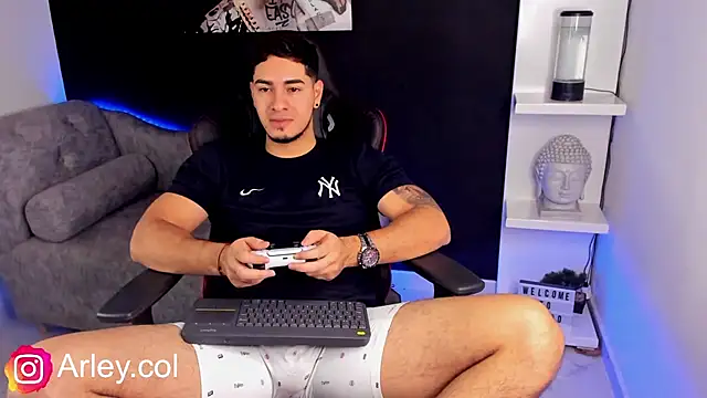 Dimitri Colleman online show from December 13, 8:09 am