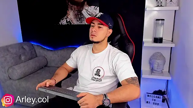 Dimitri Colleman online show from December 14, 5:18 am