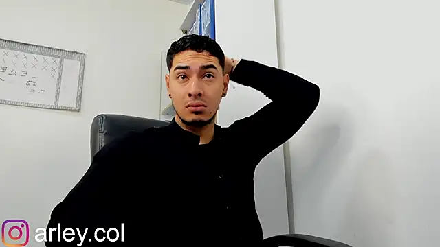 Dimitri Colleman online show from December 15, 10:04 pm