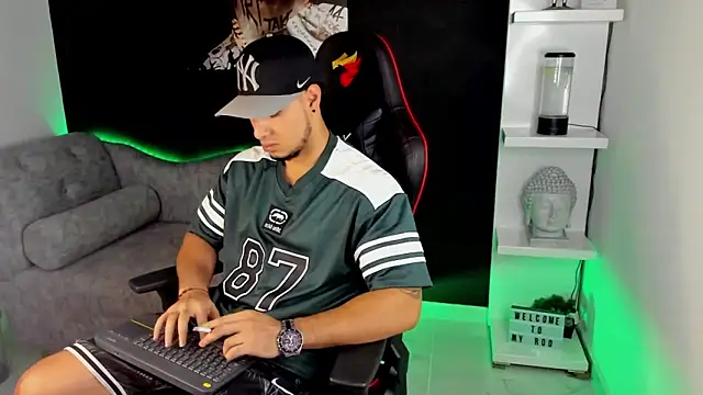 Dimitri Colleman online show from January 16, 11:27 pm