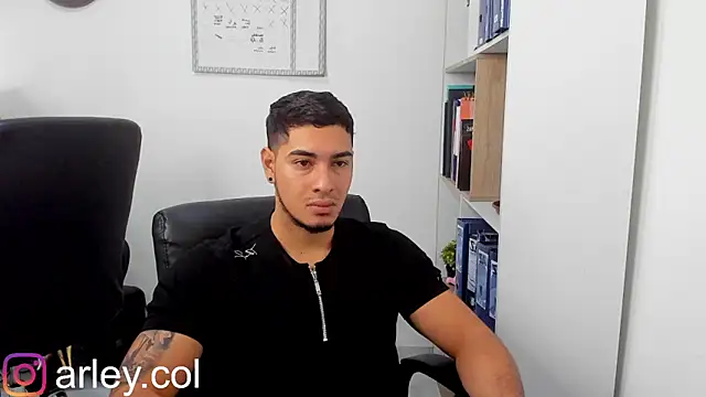 Dimitri Colleman online show from January 19, 4:44 am