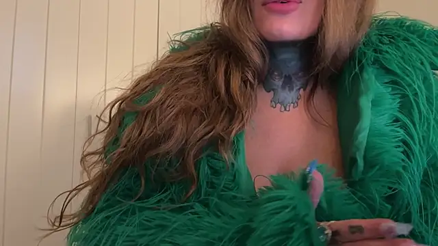 airgeadx online show from December 16, 9:31 pm